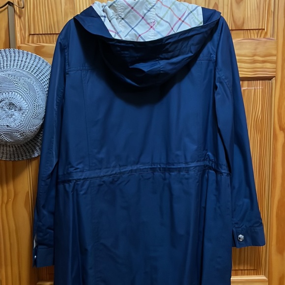 Coach women’s size large water resistant jacket navy - Picture 10 of 17